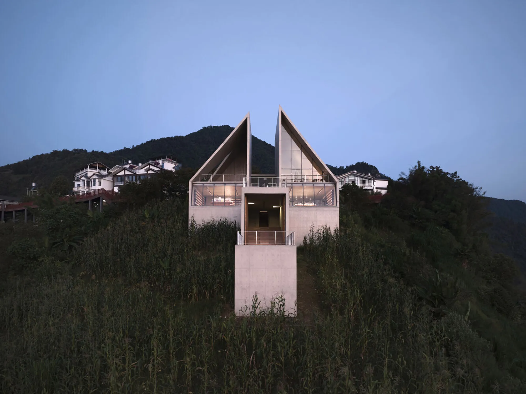 Nujiang Grand Canyon Bookstore: A Landmark of Culture and Architecture in Yunnan