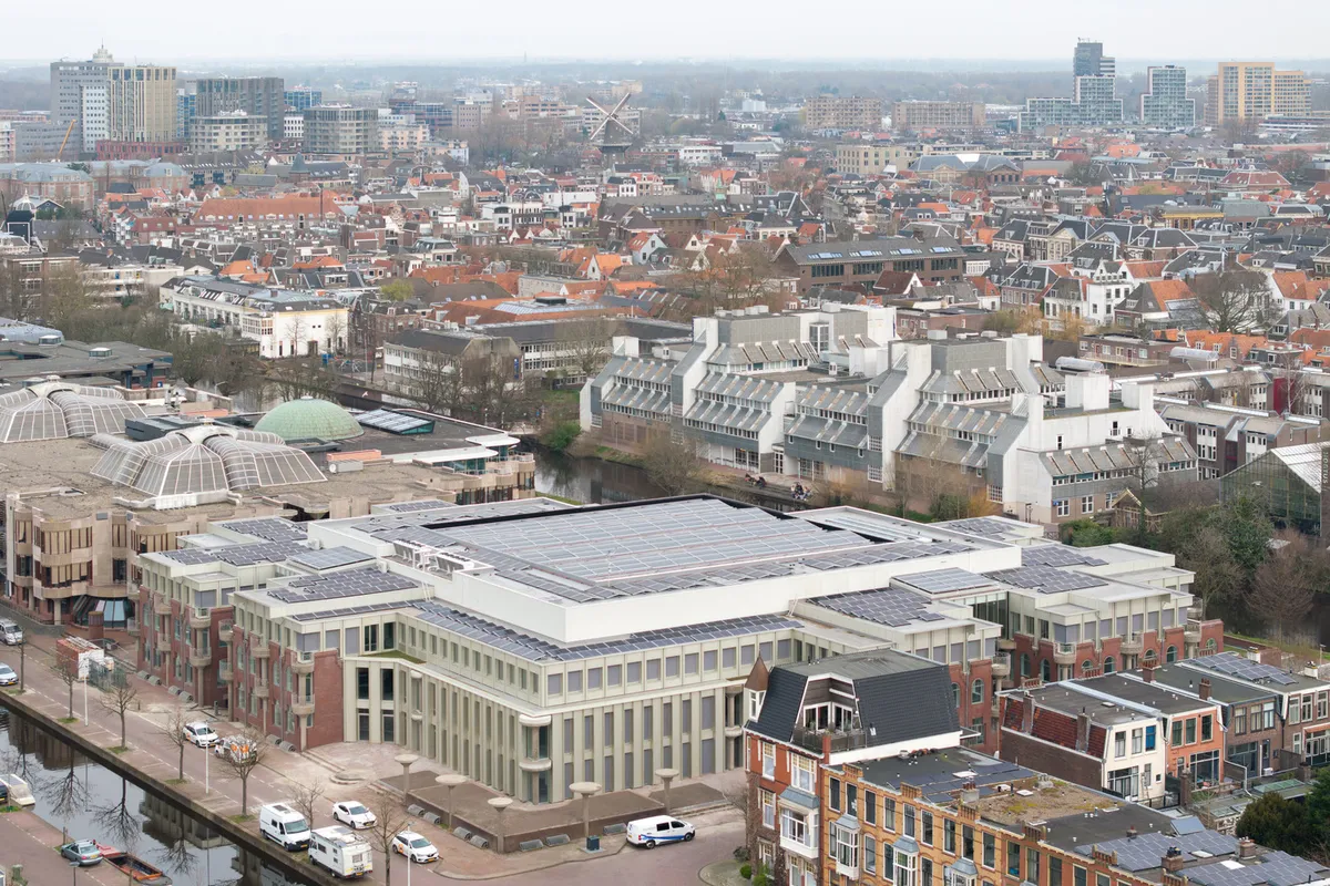 Herta Mohr Building Renovation at Leiden University by De Zwarte Hond