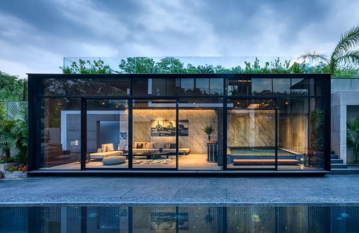 Pool House by DADA Partners: A Seamless Blend of Architecture and Landscape in New Delhi