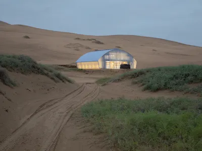 The Home in the Badain Jaran Desert: Sustainable Desert Living by Nanjing University