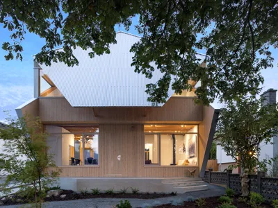 Double Header House by D’Arcy Jones Architects: Innovative Multi-Generational Living in Victoria, Canada