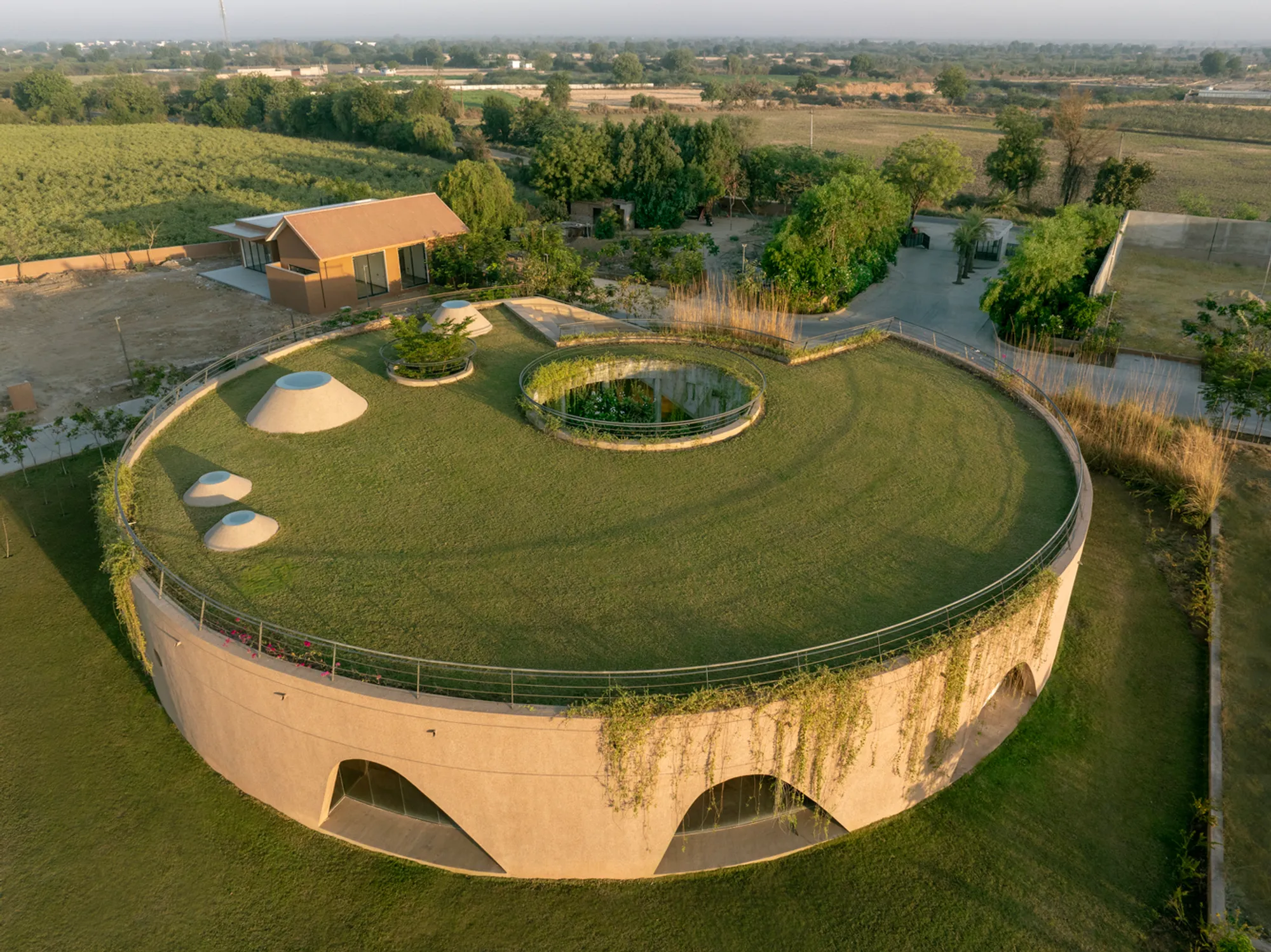 Habitat 0 Community Club by RA Design Studio: A Harmonious Integration of Architecture, Landscape, and Community