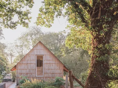 The Apple House by Okra Studio