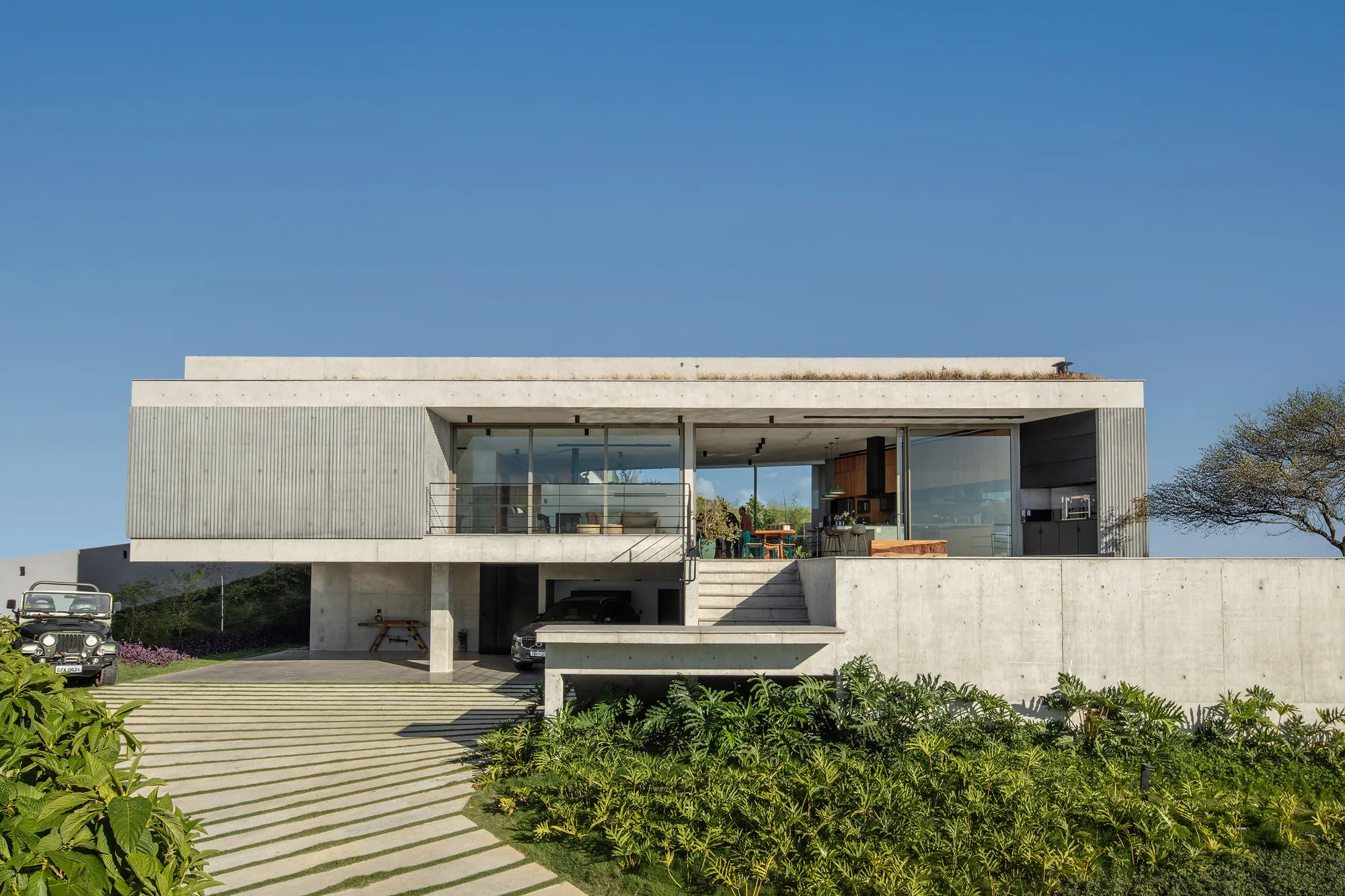 Kûara House By Obra Arquitetos + NNarq