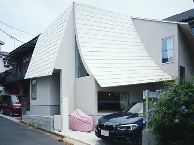 Tent Cabin in Omori By HUNE ARCHITECTS
