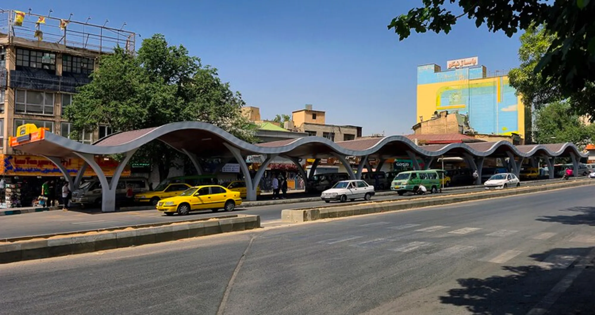 Tehrani Taxi Terminal By Moloudi Architecture: A Contemporary Transportation Hub Inspired by Landscape and Movement