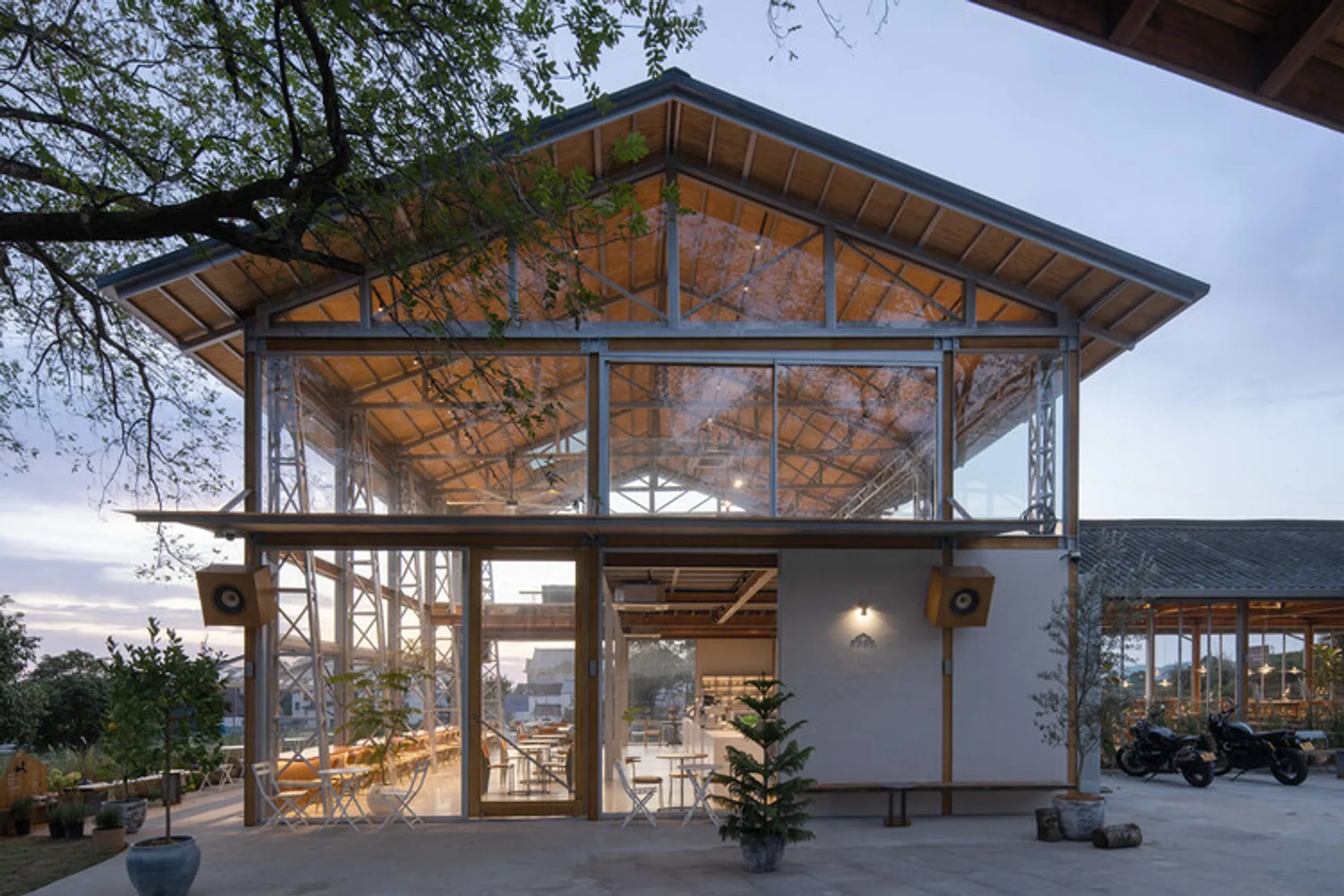 Coffee Among Tea Hills: New 33 Coffee, Hangzhou by Hill Architecture