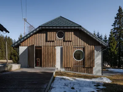 Borová Lada Cottage by Studio Plyš