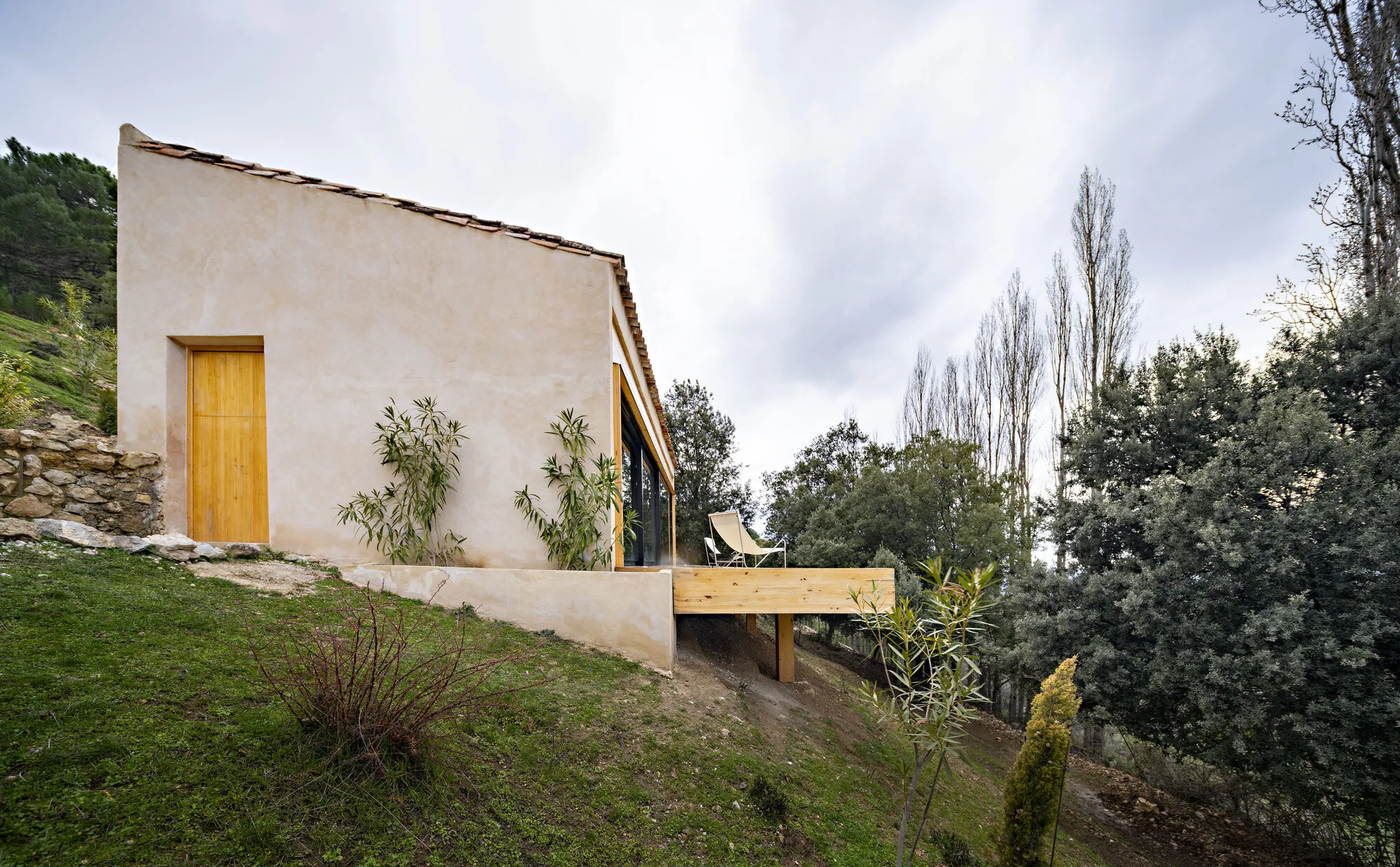 Experimental Shelter in the Sierra de Segura By SANTZO arquitectos, Spain