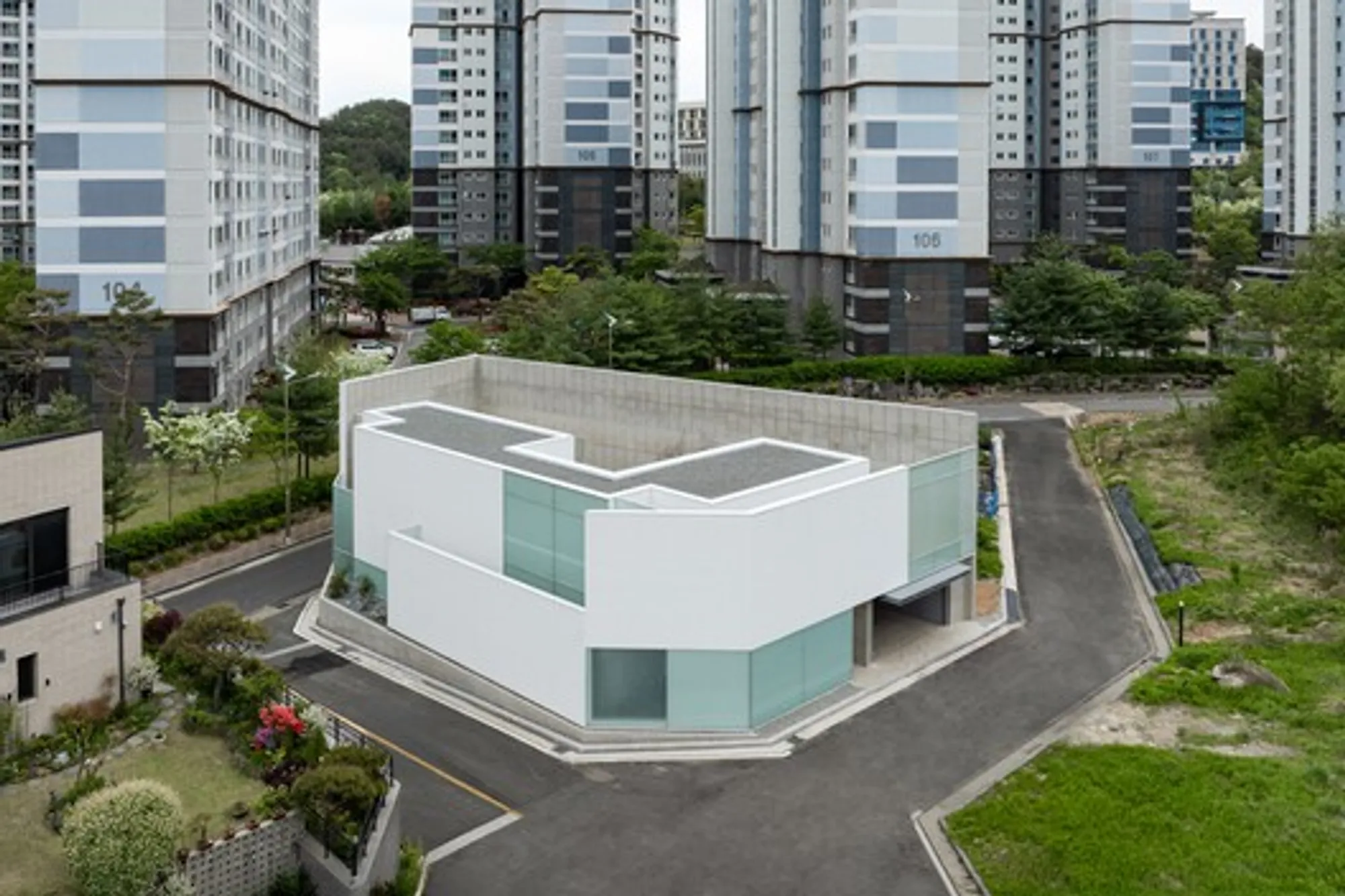 VEGA House by Archirie