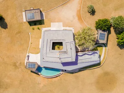 Zambezi River House by Felix Brinkhege: Sustainable Luxury on Zambia’s Iconic Waterways