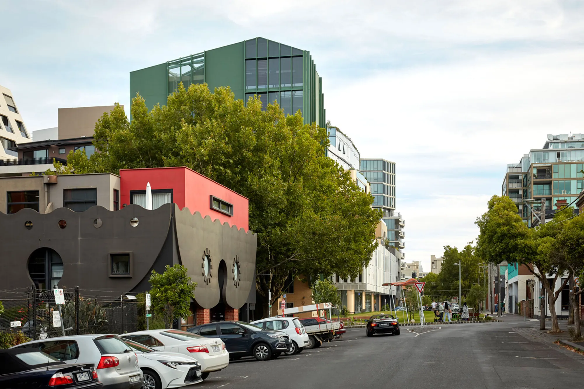 Ao50 Office in Collingwood: Connecting Architecture with Nature