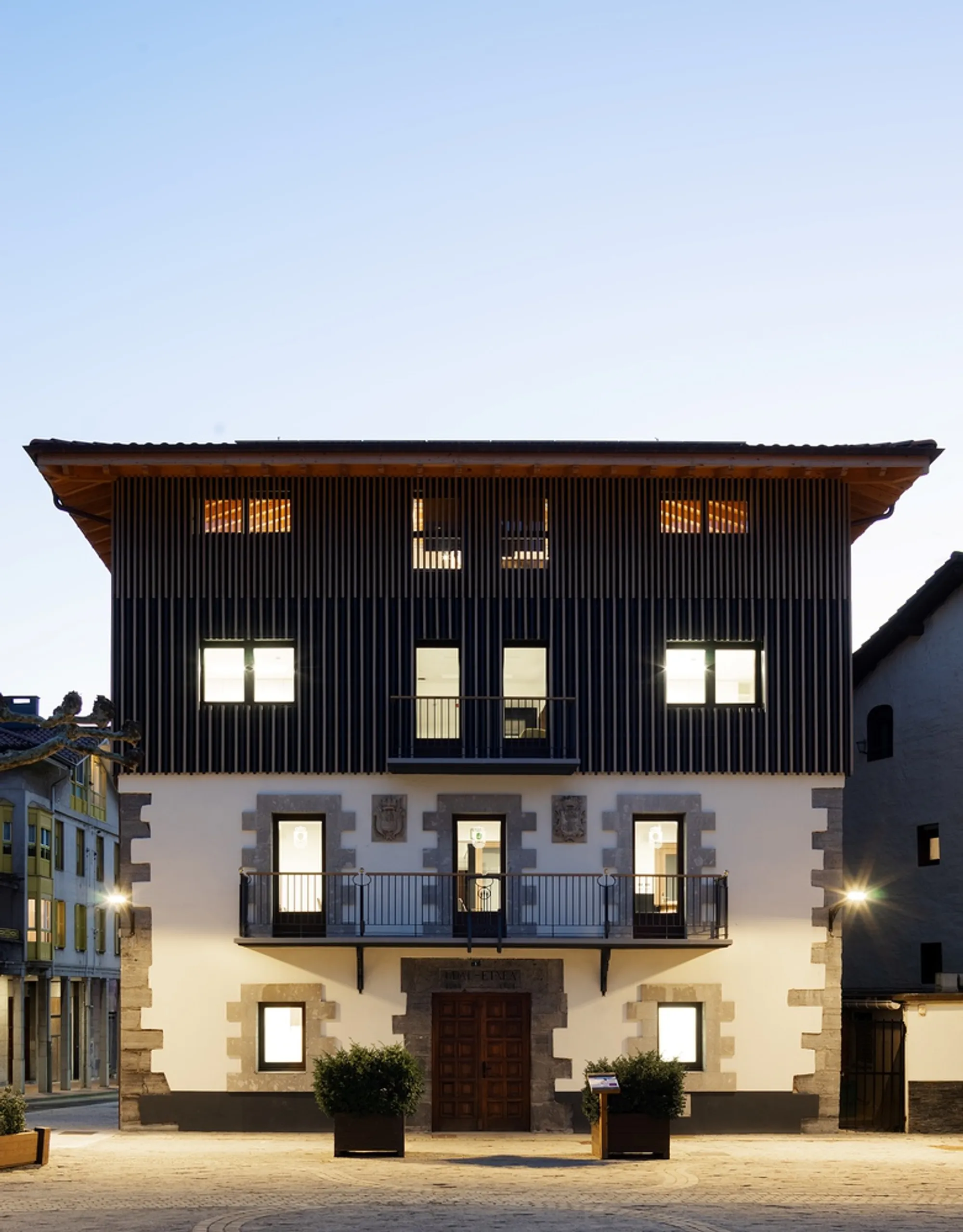 Renovation and Expansion of Irura Town Hall by BARRU ARKITEKTURA SLP: A Harmonious Blend of Tradition and Contemporary Design