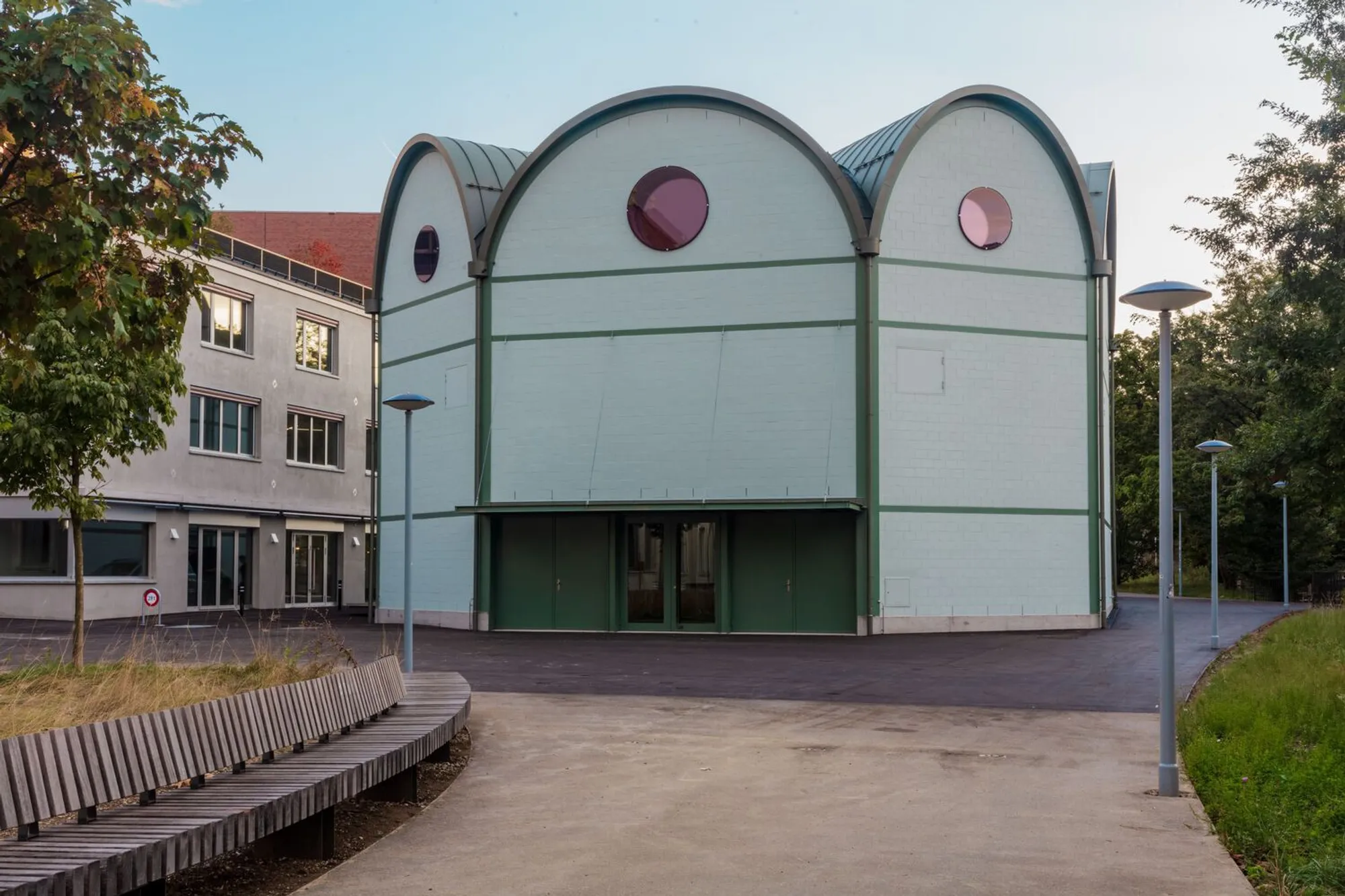 “Kuppel Basel Concert Venue: Iconic Dome Architecture for Basel’s Vibrant Pop Music Scene”