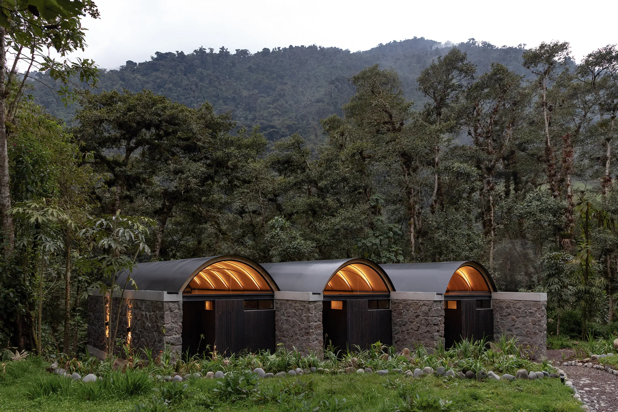 Las Pajareras Lodges: A Sustainable Retreat in Papallacta, Ecuador