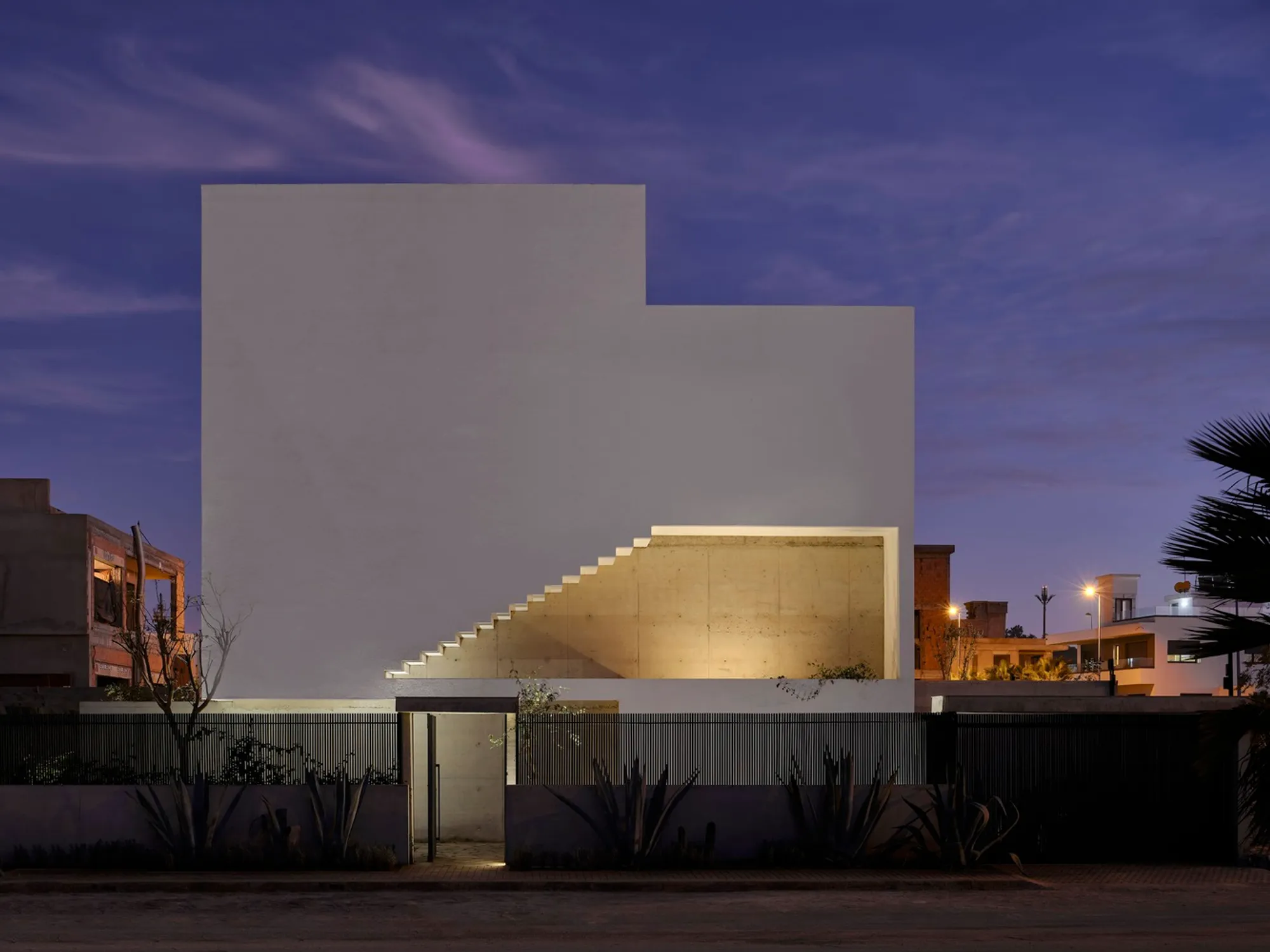 Residence XY by Mohamed Amine Siana: A Minimalist Multigenerational Home in Casablanca