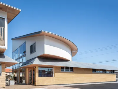 Asahi no Mori Internal Medicine and Gastroenterology Clinic by TSC Architects: A Warm, Wood-Centric Healthcare Environment in Owariasahi