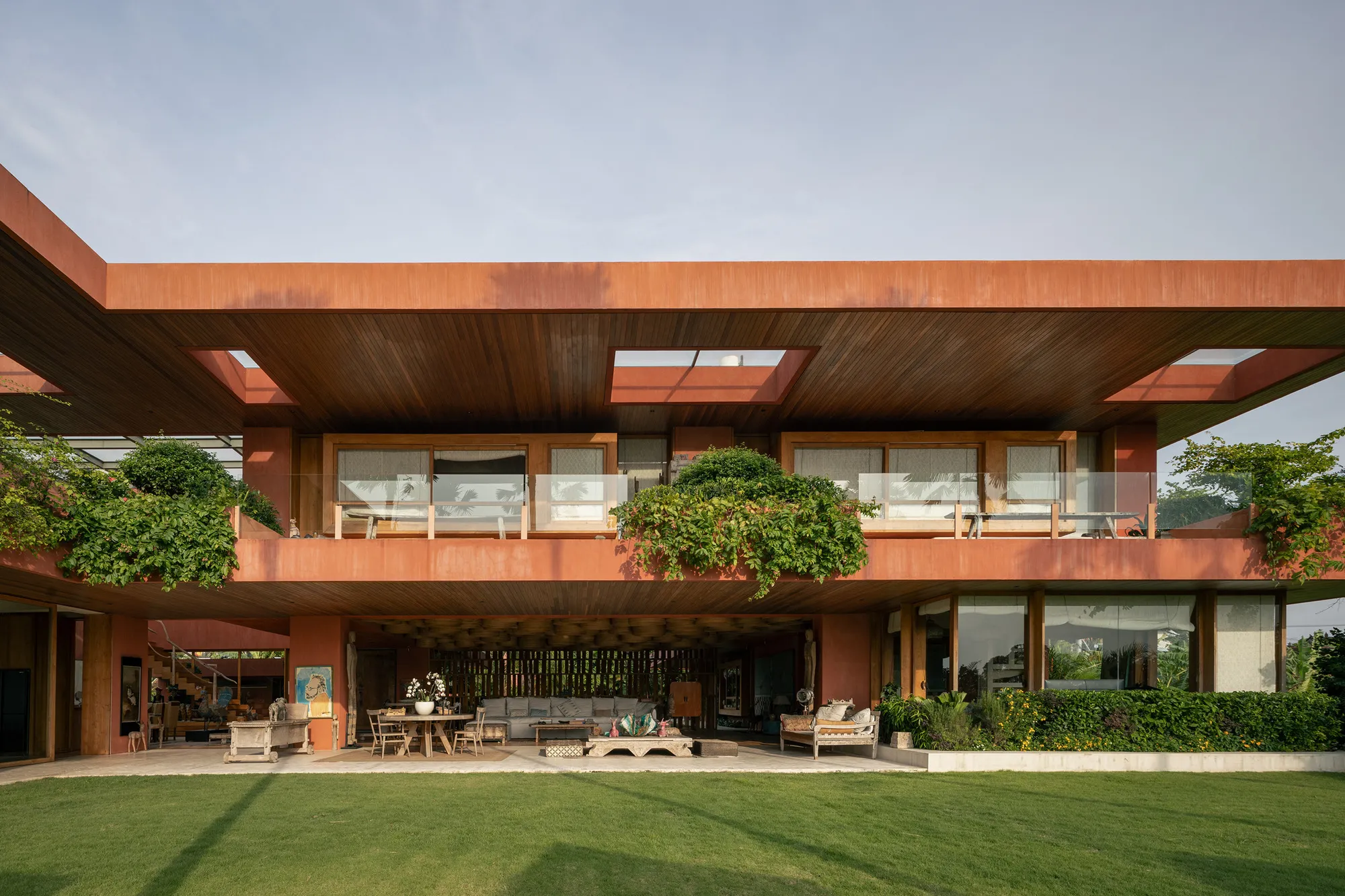 Nenek Coco Villa By Sukyf & Architects: A Living Gallery Amid Bali’s Rice Fields