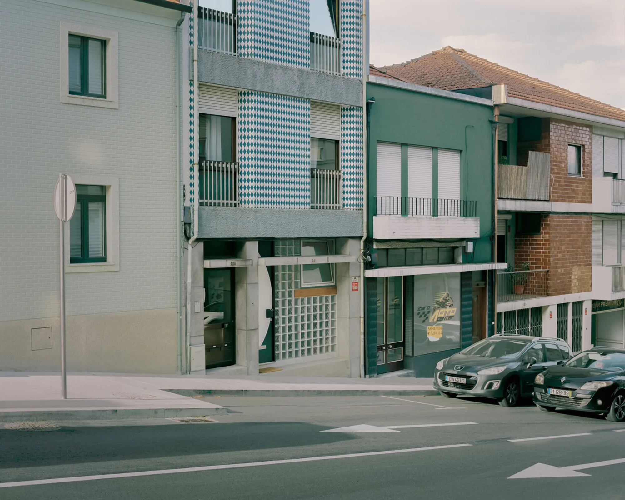 098 Building by fala | Experimental Housing in Porto, Portugal