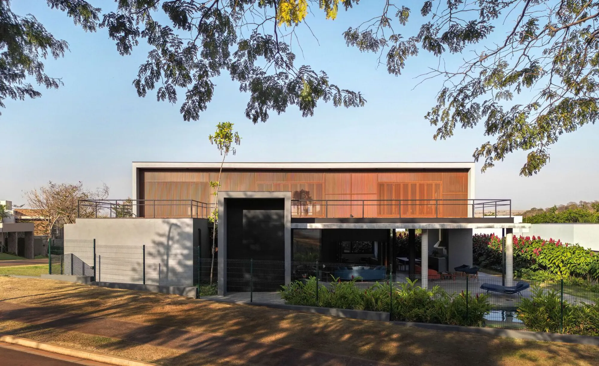 BETA House by Mariana Orsi Arquitetura + Design: A Home Immersed in Nature