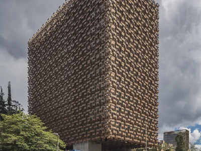 Faculty of Sciences: Pontifical Xavierian University by taller de arquitectura de bogotá
