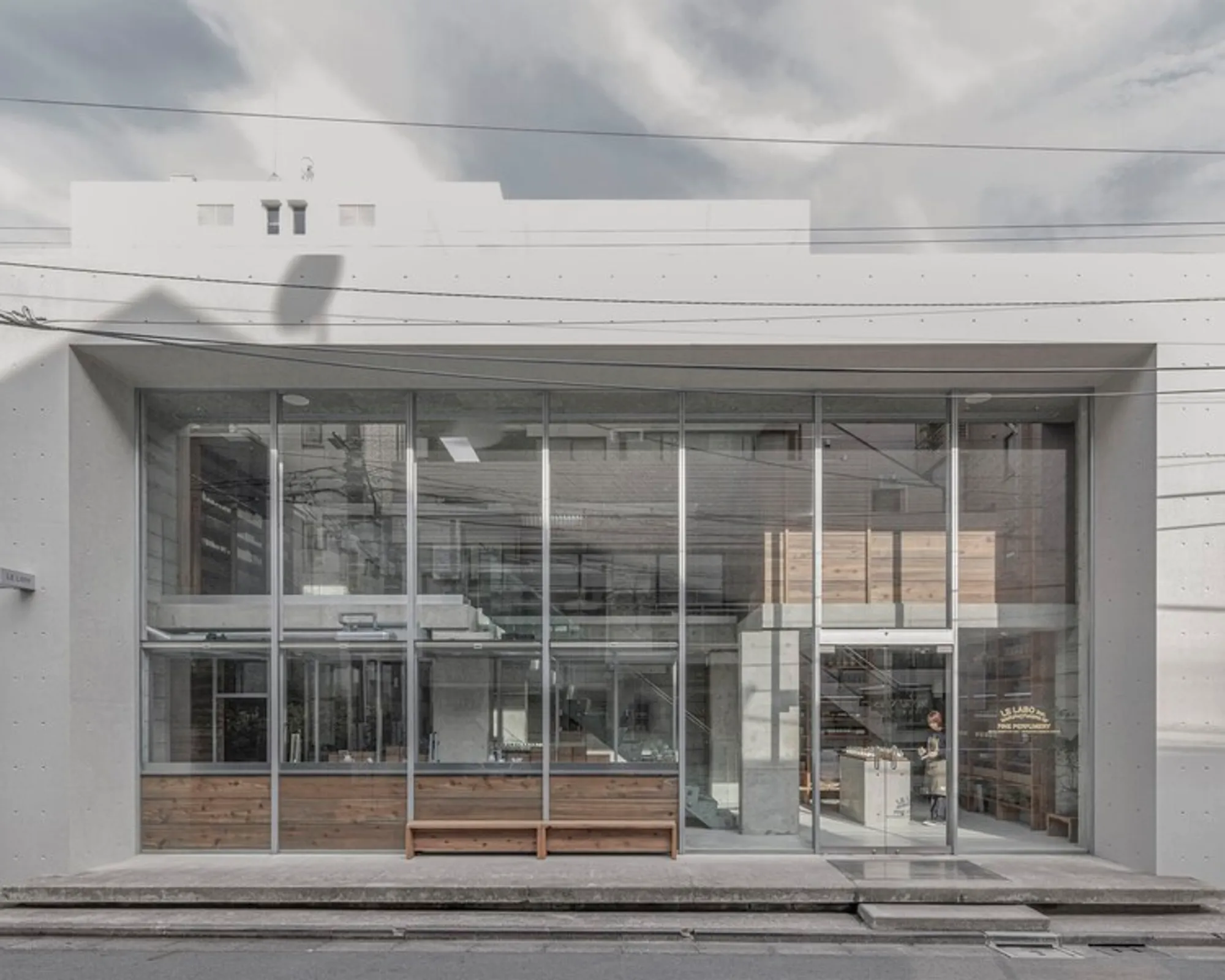Le Labo Daikanyama by Schemata Architects + Jo Nagasaka