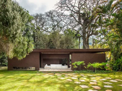 Mata House: Mastercasa 2024 by Diego Raposo + Arquitetos: A Sustainable Brazilian Loft