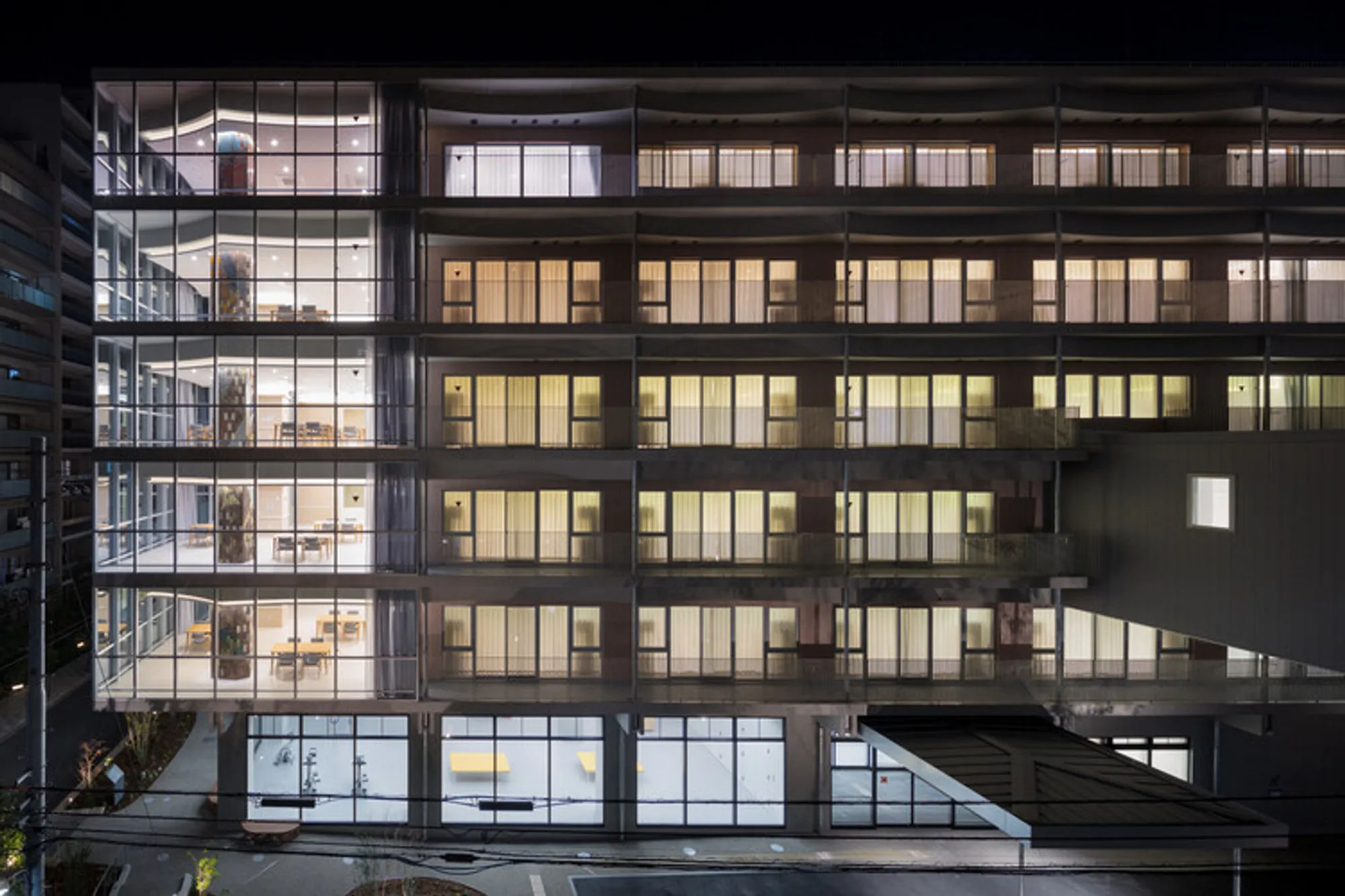 Asoka Hospital South Wing By AIDAHO: Architecture of Regeneration in Tokyo