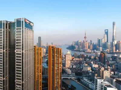 New Shanghai Office Tower Completed by Foster + Partners in Suhewan