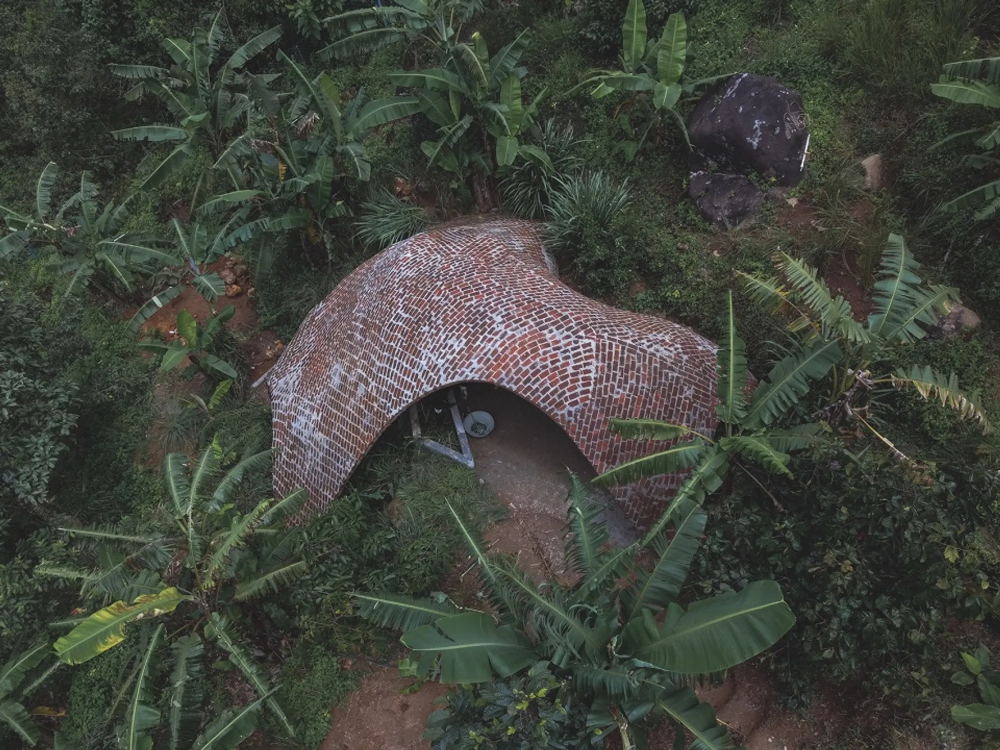 Earthscape Studio’s Innovative Cowshed Design in Peermade, Kerala, India