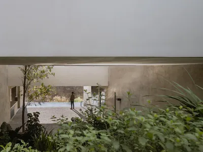 Architectural Marvel: The Cañada Residence by Escobedo Soliz