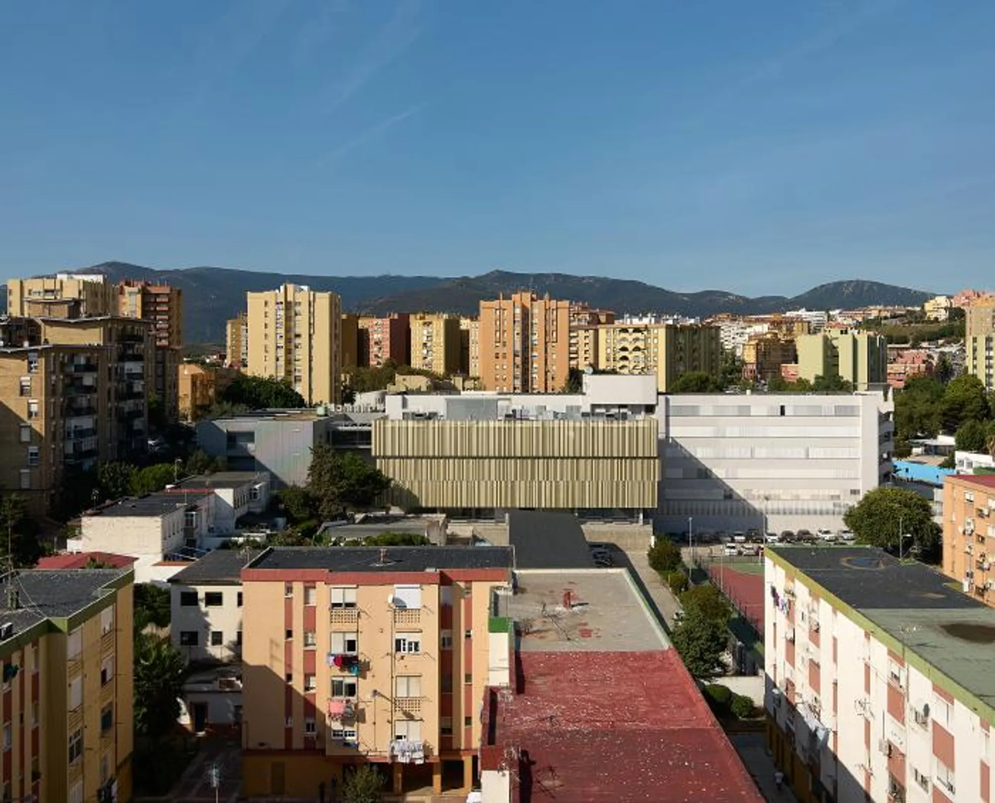Architectural Brilliance Unveiled: OOOA Transforms Algeciras Bay Campus Library into a Modern Oasis