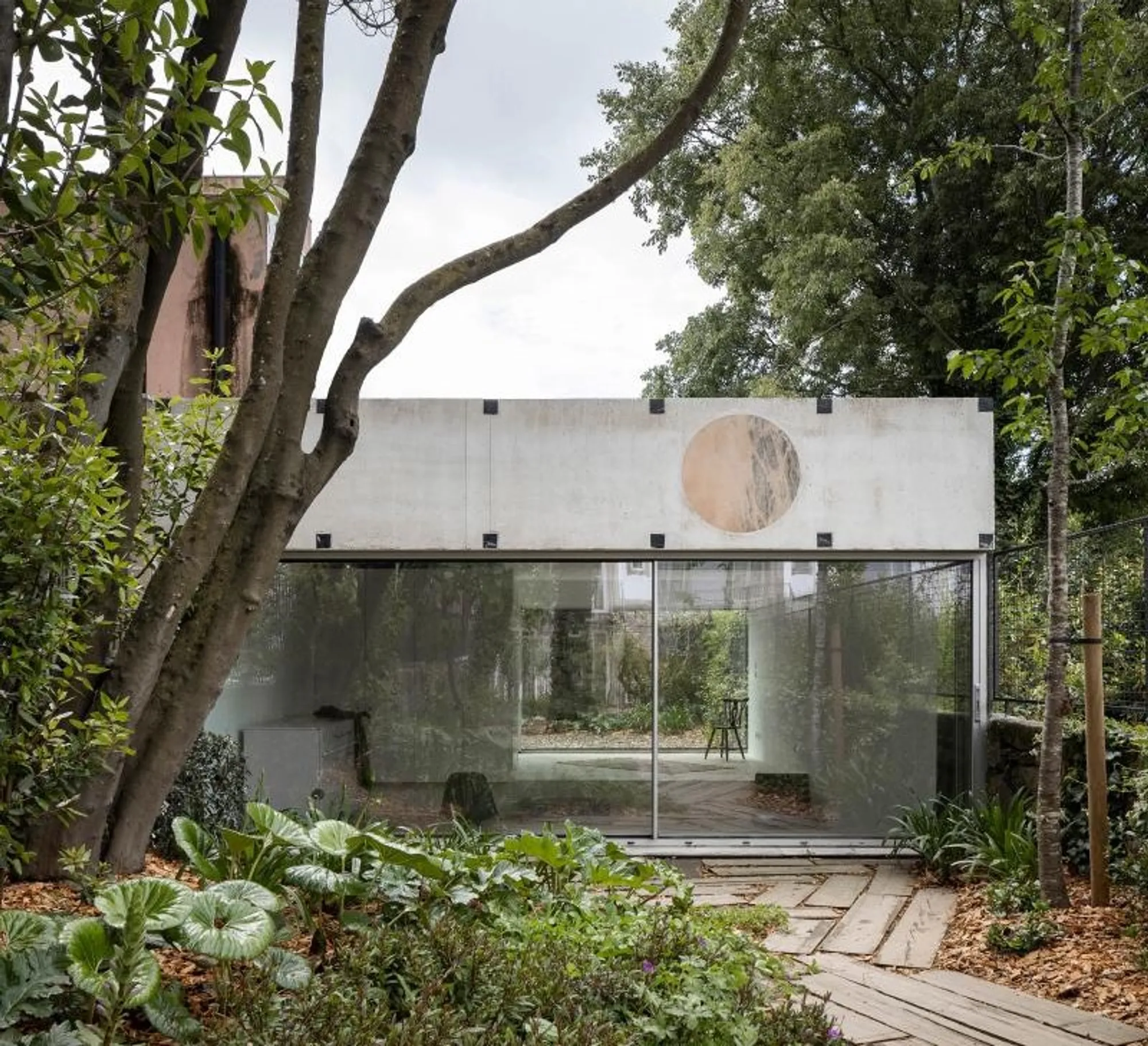 FALA ATELIER's "Micro Masterpiece": The Very Tiny Palazzo Redefining Space and Scale