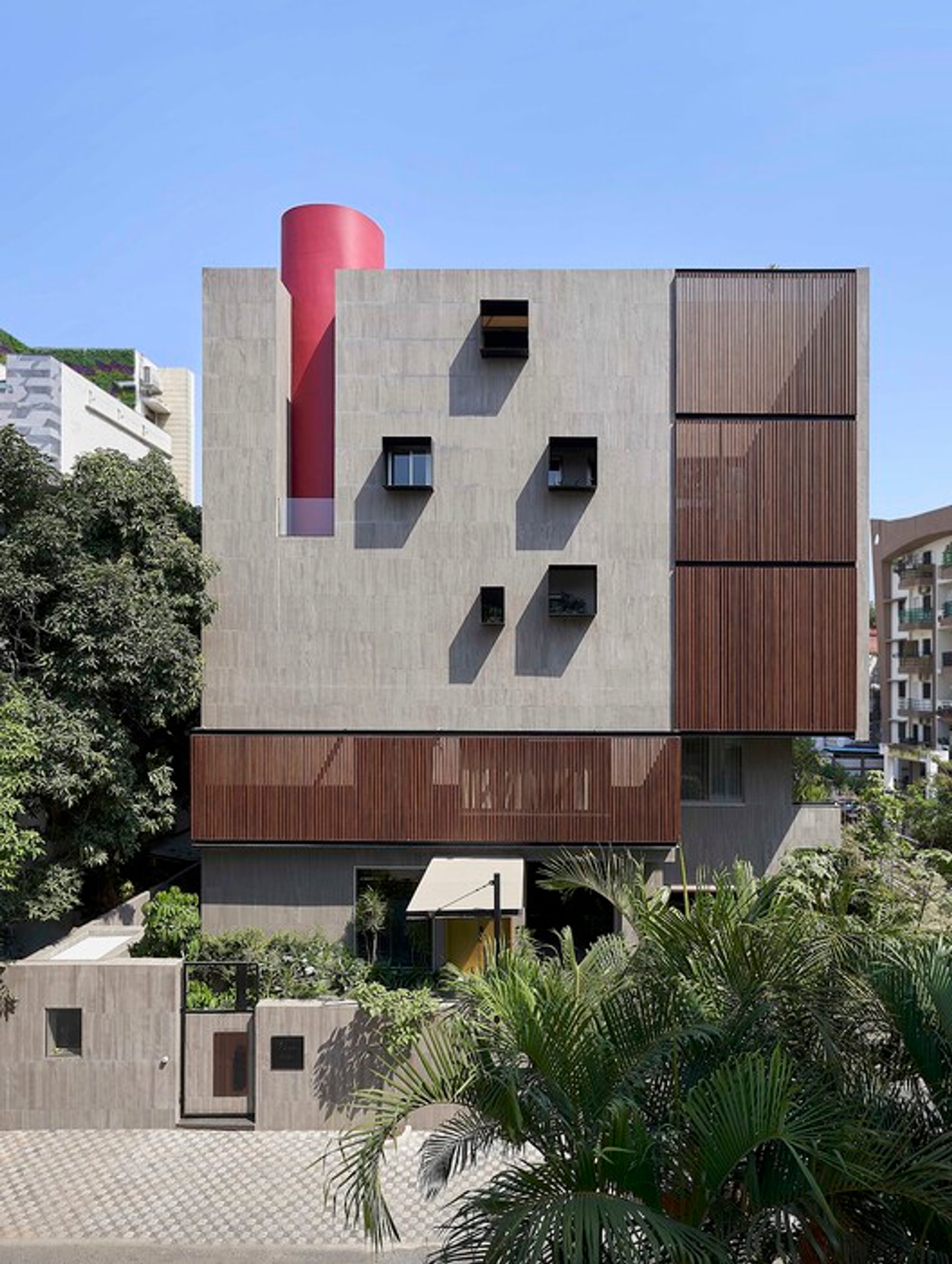 Innovative Multi-generational Residence: VAYU House by The Grid Architects