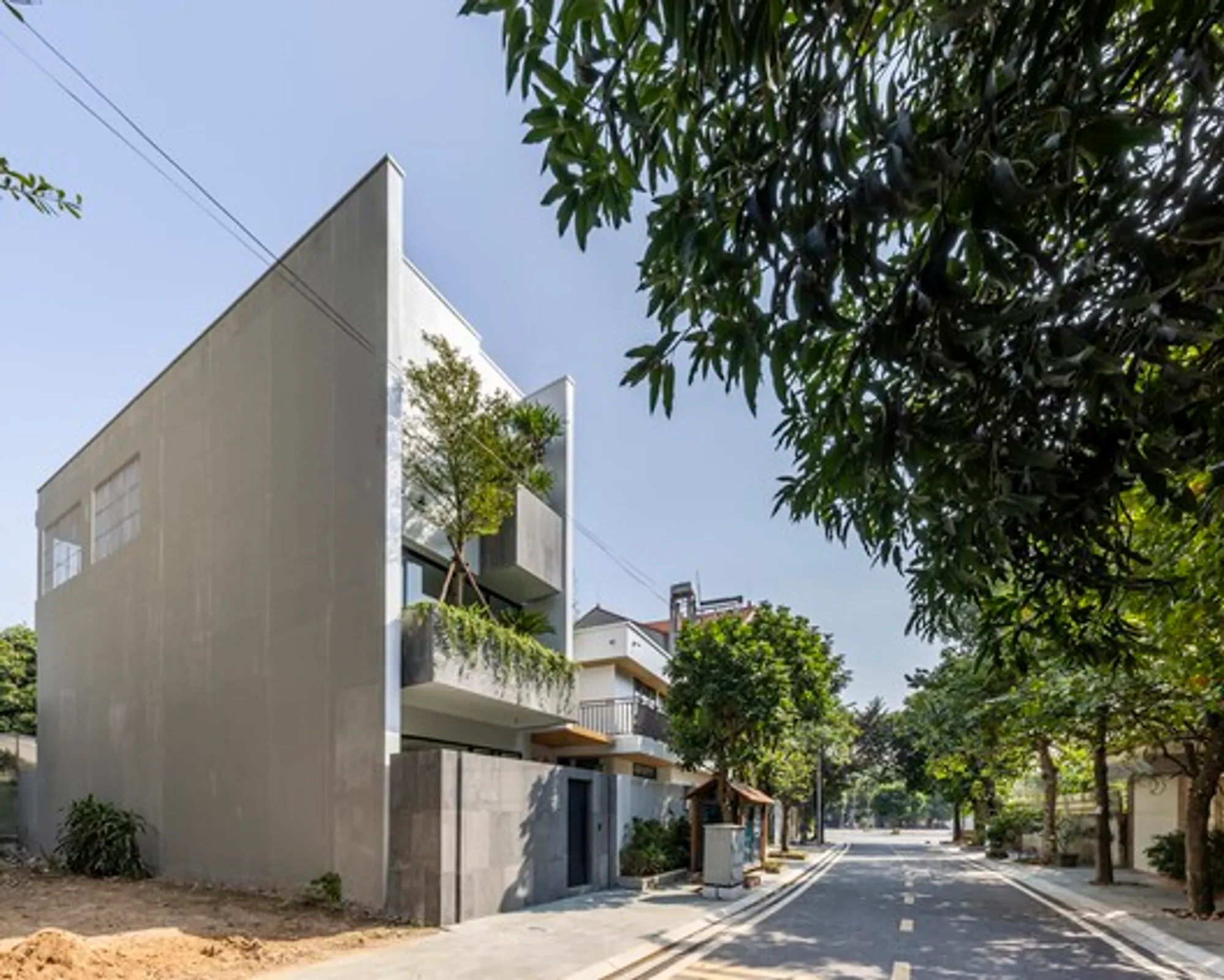 Urban Townhouse Renovation Vietnam: Enhancing Living Spaces with Innovative Design