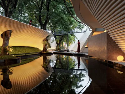 Sustainable Commercial Garden Design: The Tanatap Wall Garden Café Restaurant and Bar by RAD+ar