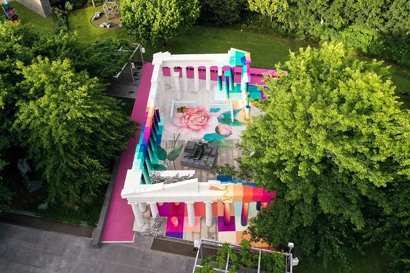 Aerial view of the 2022 NGV Architecture Commission: Temple of Boom designed by Adam Newman and Kelvin Tsang on display at NGV International, Melbourne from 22 November 2022 – August 2023. Photography © NGV