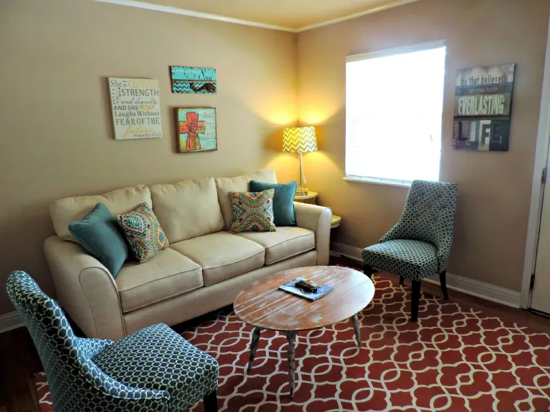 Bad furniture arrangements can also be a common Feng Shui error.  Pixabay / Pexels