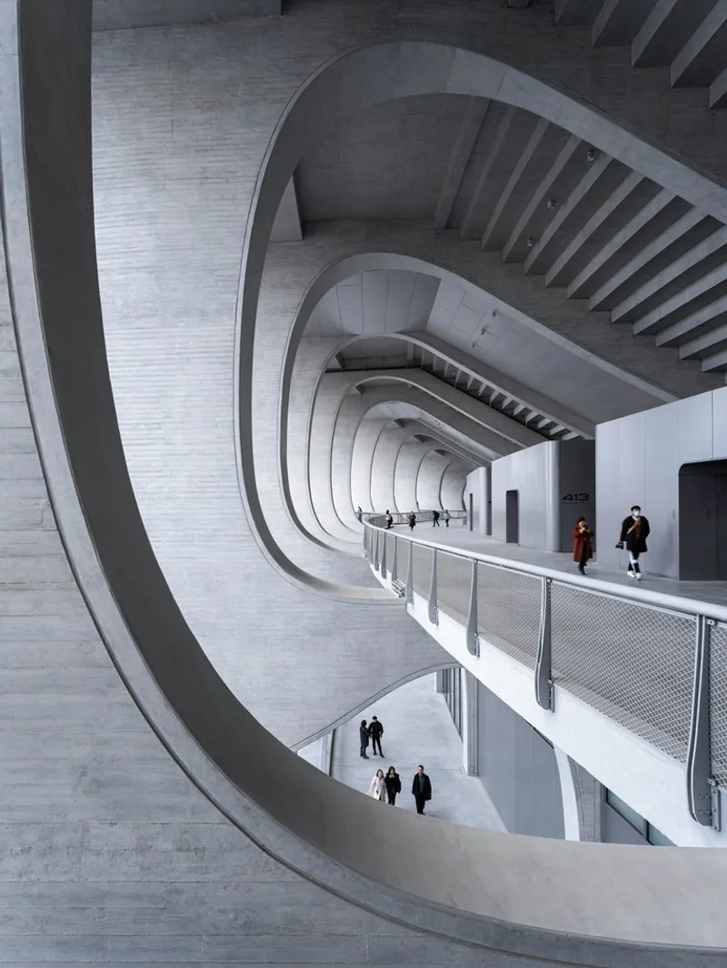 Wood-grained fair-faced concrete sheet walls of Quzhou Stadium, photography by CreatAR Images