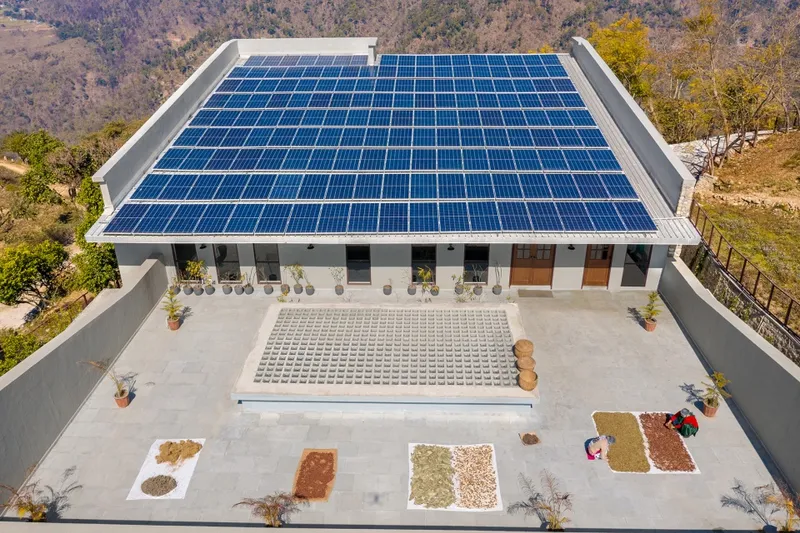 The solar roof ©Noughts &amp; Crosses LLP