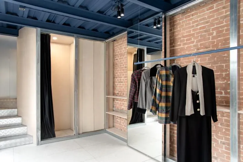 @15 STUDIO