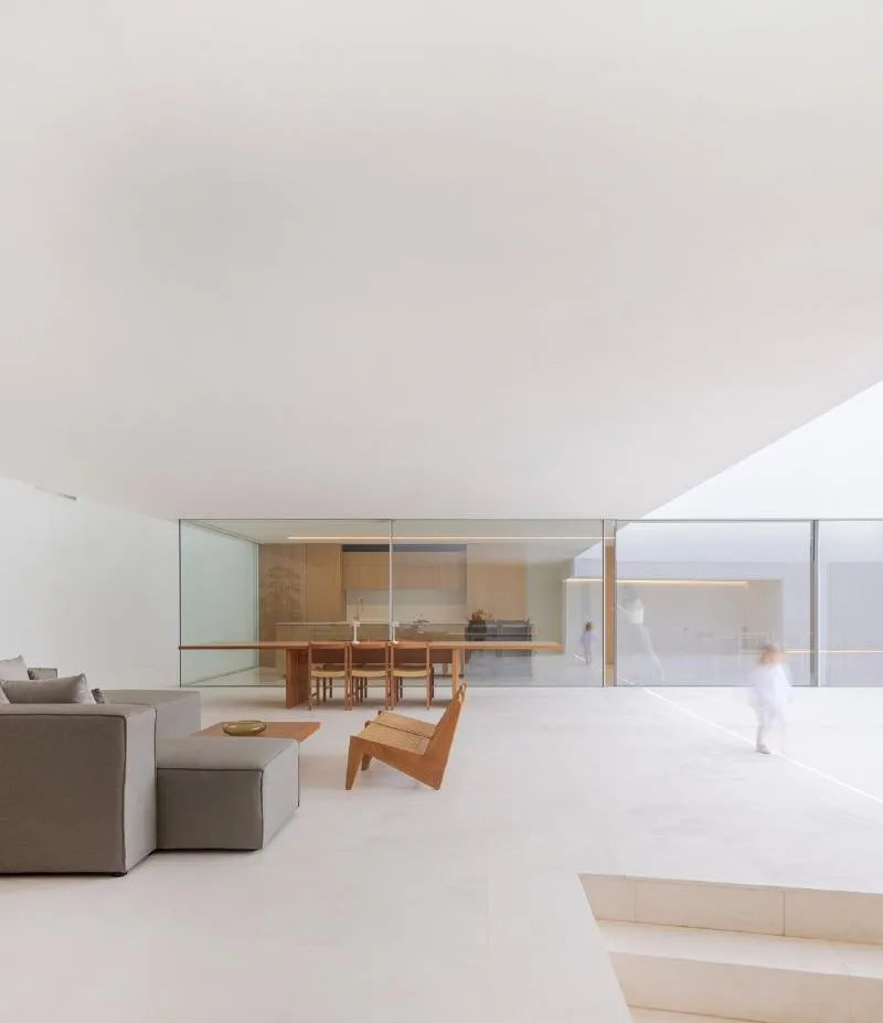 @FERNANDO GUERRA / FG+SG