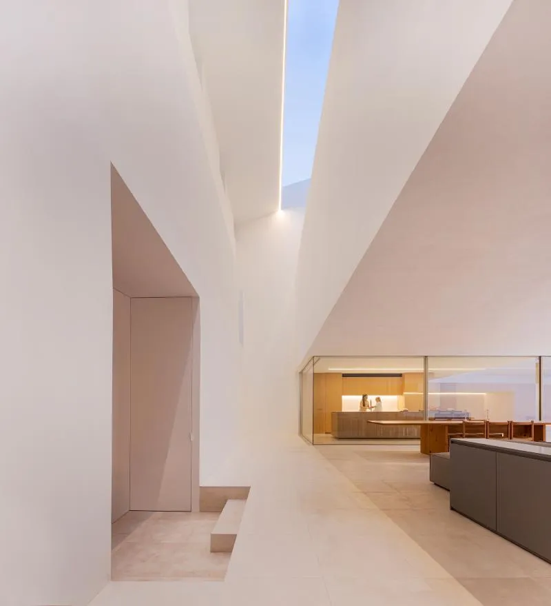 @FERNANDO GUERRA / FG+SG