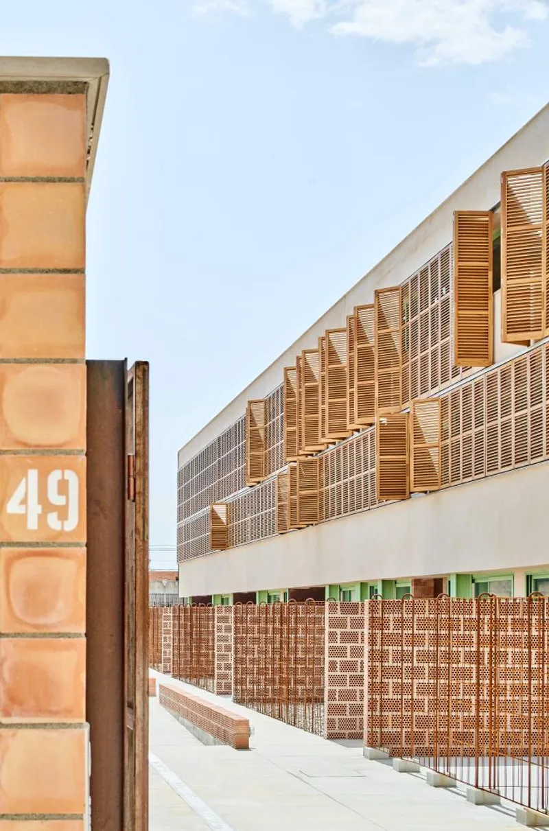 @ALVENTOSA MORELL ARQUITECTES