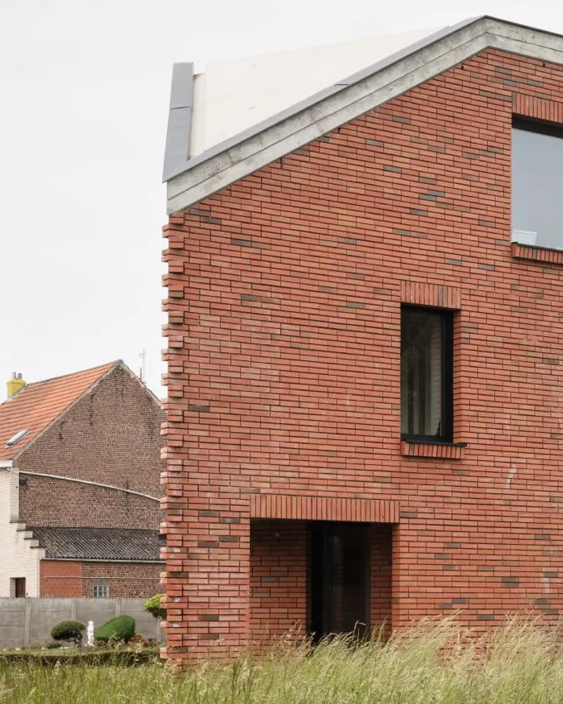 @STIJN BOLLAERT