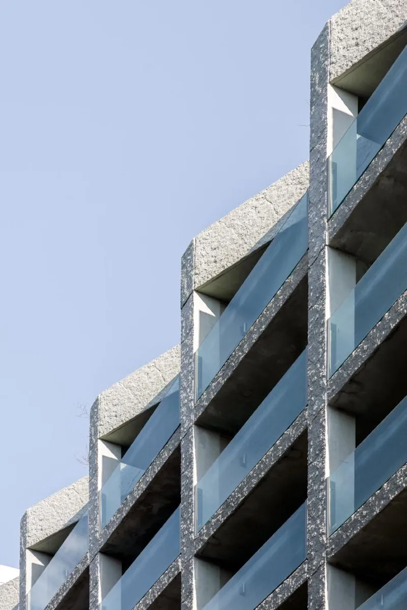 @MARCEL VAN DER BURG