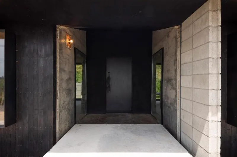 @TCA (THE CONCRETE ABSTRACT)