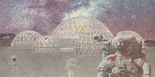 LUNA BASE