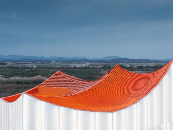 Wutopia Lab's Hovering Kan-Too