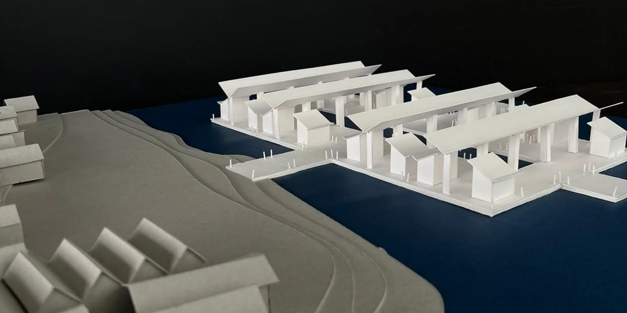 ADAPTATIVE ARCHITECTURE 